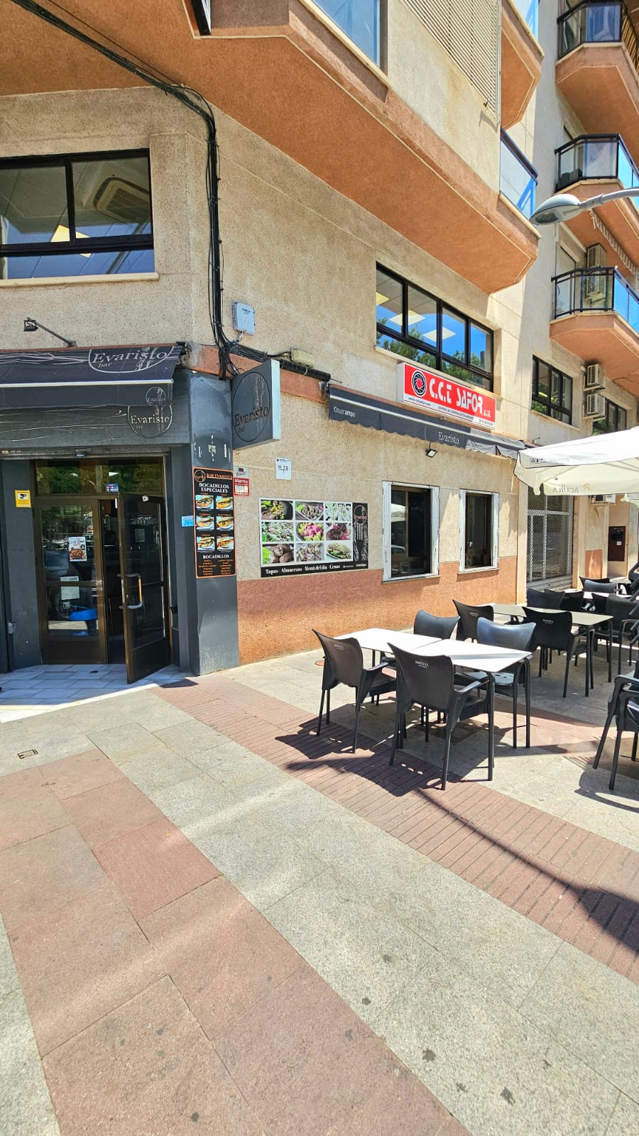 Exterior de Bar Evaristo